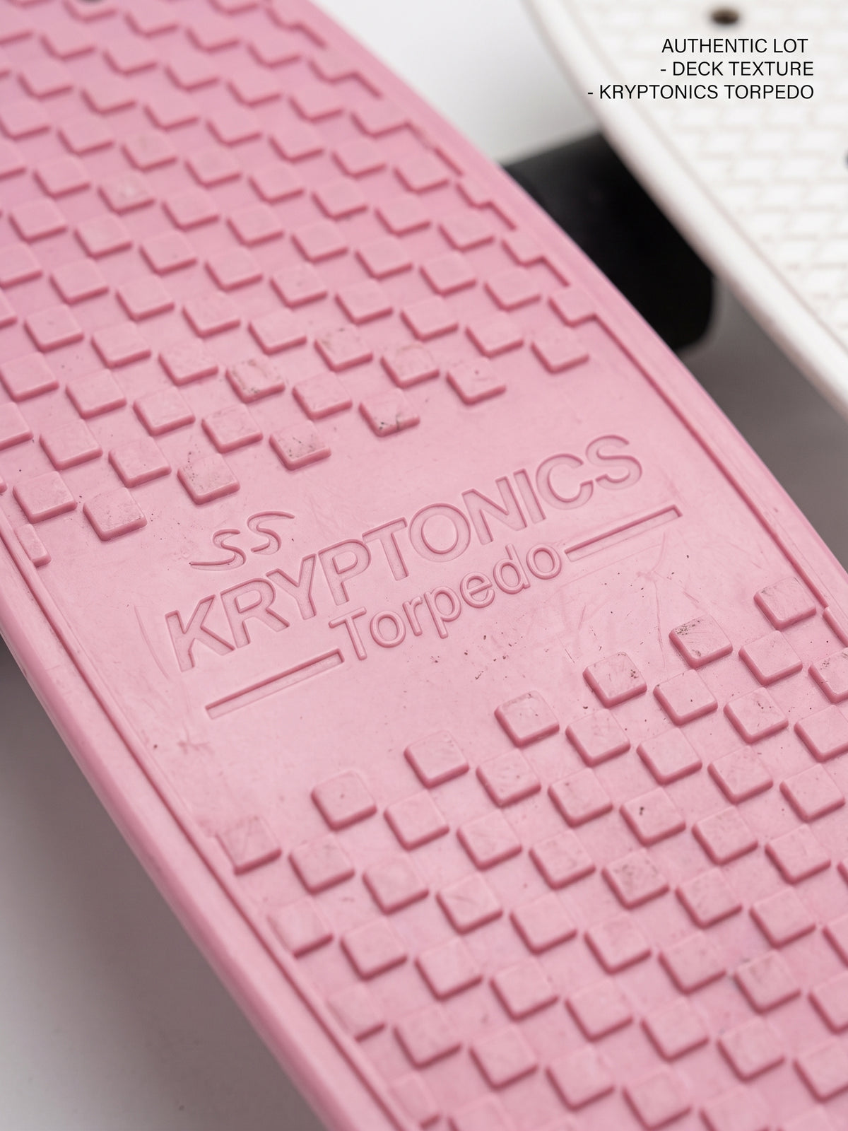 Kryptonics Torpedo 22.5" Retro Cruiser Skateboard – High-Impact Plastic Penny Board